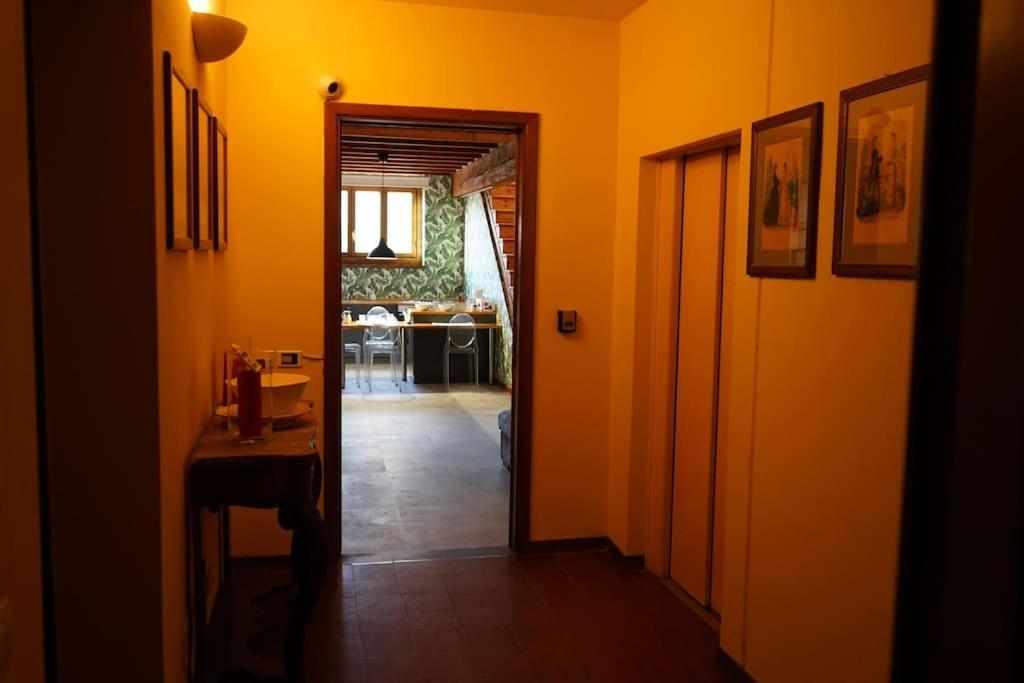 Loft Moderno Ubicato Nel Centro Storico Di Lucca Apartment Exterior photo